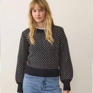 🦄Black Patterned Crewneck Sweater Size M